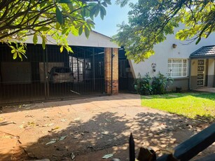 4 Bedroom Freehold For Sale in Rustenburg Central