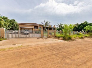 4 Bedroom House For Sale in Darling