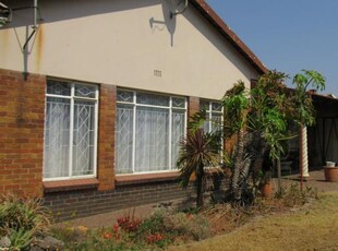 4 Bedroom with 2 Bathroom For Sale Gauteng