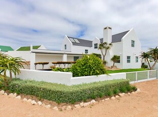 6 Bedroom House For Sale in Jacobsbaai