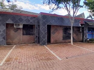 70m² Office To Let in Rustenburg Central