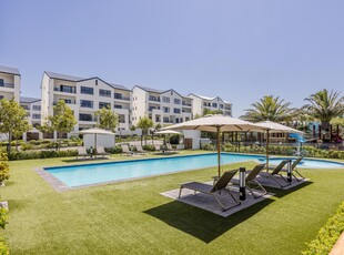 Apartment / Flat For Sale in De Zicht Estate, Milnerton