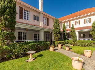 Apartment For Sale in Fish Hoek