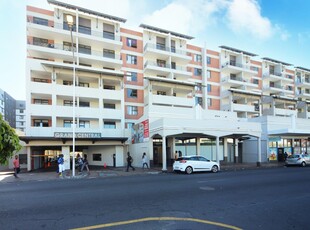 Apartment For Sale in Wynberg