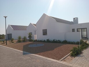 NEWLY BUILT – THREE BEDROOM HOME – ATLANTIC SANDS – LAAIPLEK IN THE CAPE WEST COAST