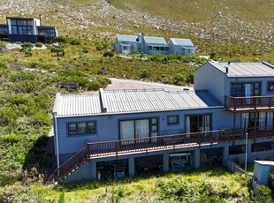 House For Sale in Bettys Bay, Bettys Bay