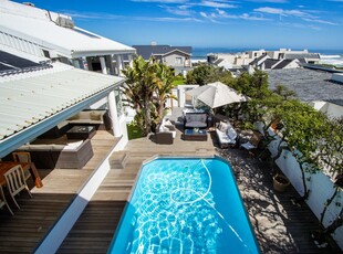 House For Sale in Bloubergstrand, Blouberg