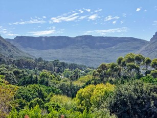 House For Sale in Blue Valley, Hout Bay