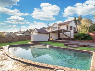 House For Sale in Breaunanda, Krugersdorp