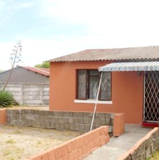 House For Sale in Bridgetown, Cape Town