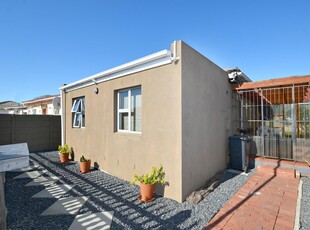 House For Sale in Brooklyn, Milnerton