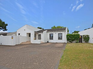 House For Sale in Edgemead, Goodwood