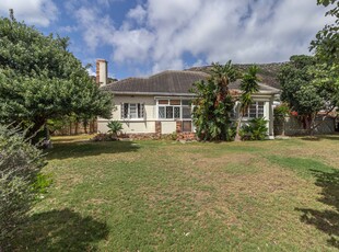 House For Sale in Fish Hoek, Fish Hoek