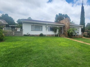 House For Sale in Greenhills, Randfontein