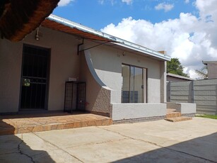 House For Sale in Greenhills, Randfontein