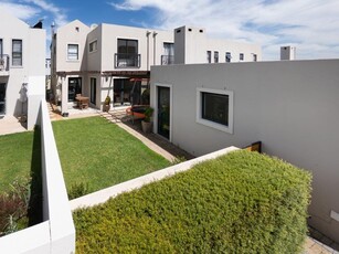 House For Sale in Kelderhof Country Village, Somerset West