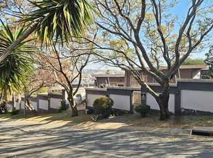 House For Sale in Kloofendal, Roodepoort