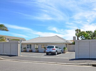 House For Sale in Milnerton Central, Milnerton