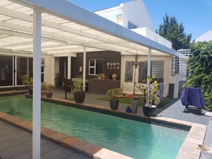 House For Sale in Milnerton Ridge, Milnerton