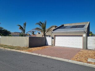 House For Sale in Parklands, Blouberg