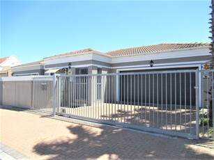 House For Sale in Parklands, Blouberg