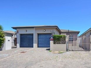 House For Sale in Parklands North, Blouberg