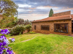 House For Sale in Quellerina, Roodepoort