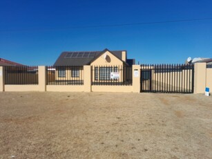 House For Sale in Randfontein Central, Randfontein