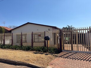 House For Sale in Randgate, Randfontein