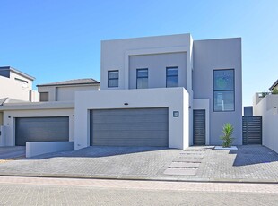 House For Sale in Sagewood, Blouberg