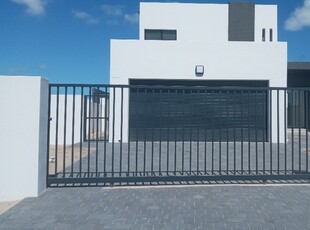 House For Sale in Sandown Estate, Blouberg