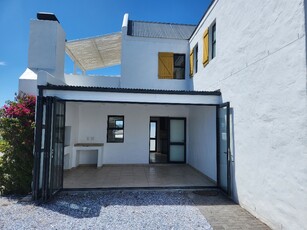 House For Sale in Yzerfontein, Yzerfontein