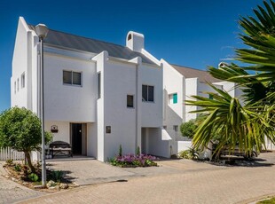 Perfect family home located in the POPULAR Lampiesbay Development