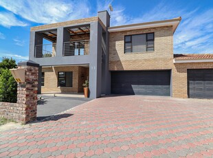 Stunning 4 Bedroom House For Sale Rooi Rivier Rif