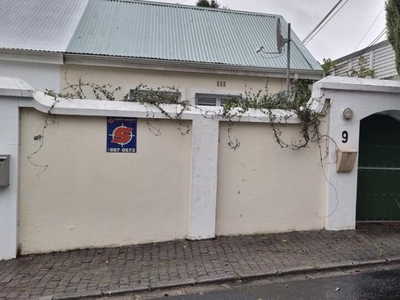 1 Bedroom cottage to rent in Newlands, Cape Town