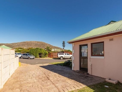 3 bedroom, Noordhoek Western Cape N/A