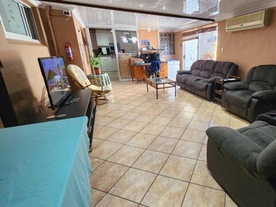 4 bedroom, Brackenfell Western Cape N/A