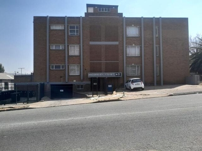 Apartment For Rent In Alberton North, Alberton