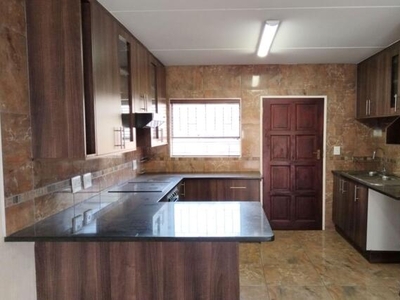 Apartment For Rent In Amorosa, Roodepoort