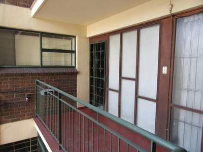 Apartment For Sale In Krugersdorp Central, Krugersdorp