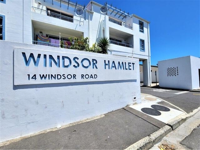 Apartment For Sale In Lansdowne, Cape Town