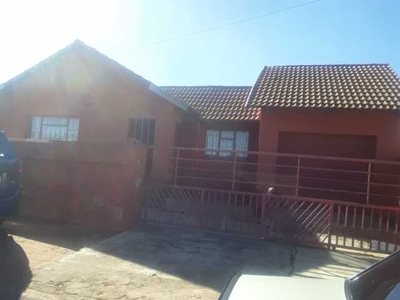 House For Rent In Toekomsrus, Randfontein