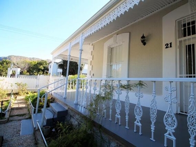 House For Sale In Bergsig, Montagu