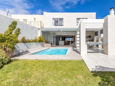 House For Sale In Bloubergstrand, Blouberg