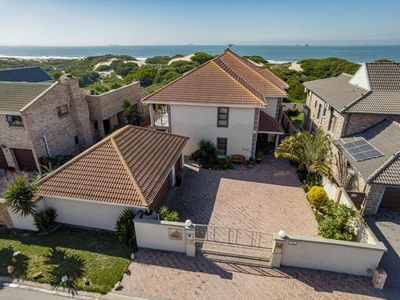House For Sale In Bluewater Bay, Port Elizabeth