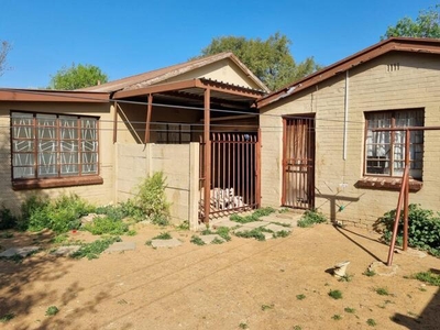 House For Sale In Wilgehof, Bloemfontein