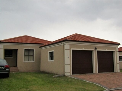Townhouse For Rent In Lorraine, Port Elizabeth