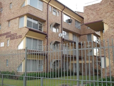 Townhouse For Sale In Potchefstroom Central, Potchefstroom