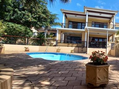 Townhouse For Sale In Uvongo Beach, Margate
