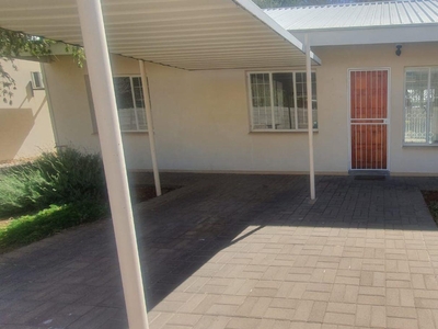 1 Bedroom Townhouse to rent in Oosterville - 3 Dunichol